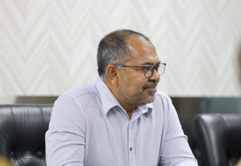 ބީއެމްއެލްއިން ބައިނަލްއަގުވާމީ މާލީ ބާޒާރުން ފަންޑު ހޯދުމާ ދައުލަތާ ގުޅުމެއް ނެތް: ޒަމީރު