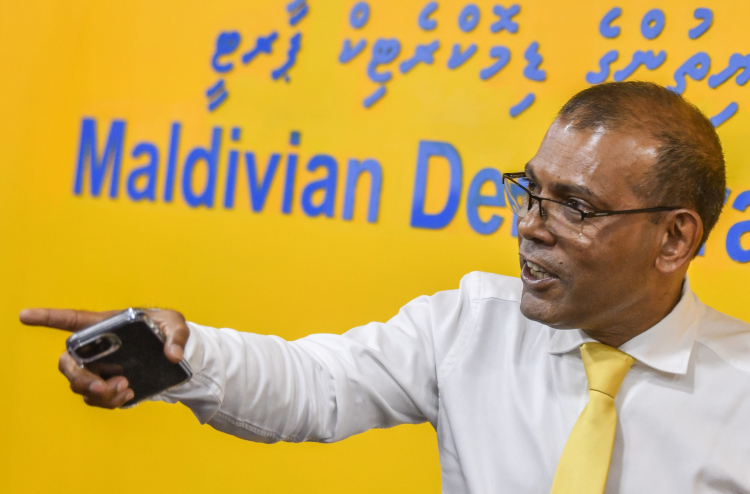 ޕްރެސް ކޮންފަރެންސްތަކުން ނޫސްވެރިން ނެރުމަކީ ބަލައިގަނެވޭ ކަމެއް ނޫން: ނަޝީދު