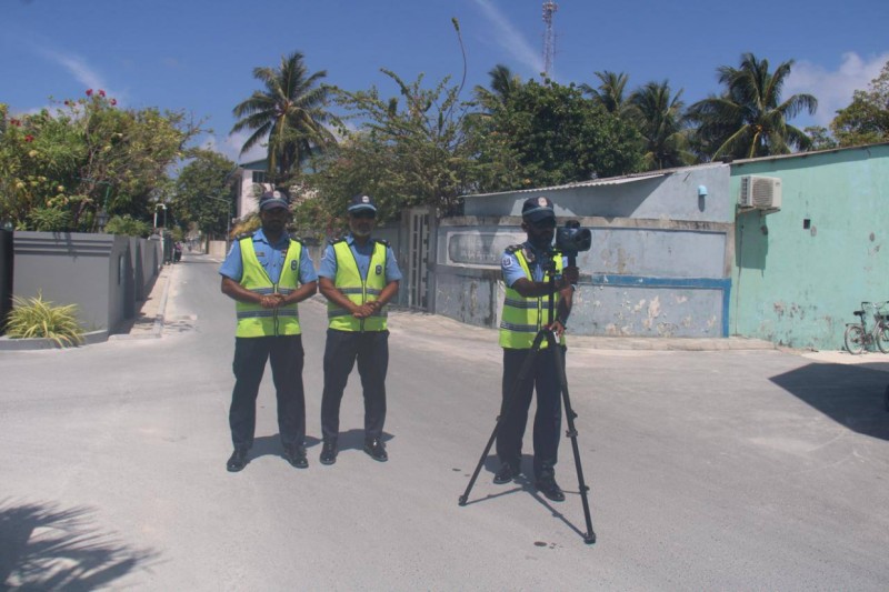ސައިކަލު މަޑުކުރަން އެންގުމުން، މަޑުނުކޮށް ދިޔަ މީހަކު ޖަލަށް