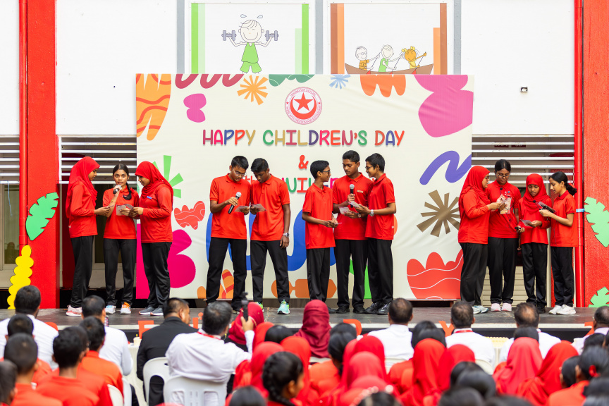 އިސްކަންދަރު ސްކޫލުގެ 65 ވަނަ އަހަރީ ދުވަސް ކުލަގަދަކޮށް ފާހަގަކޮށްފި