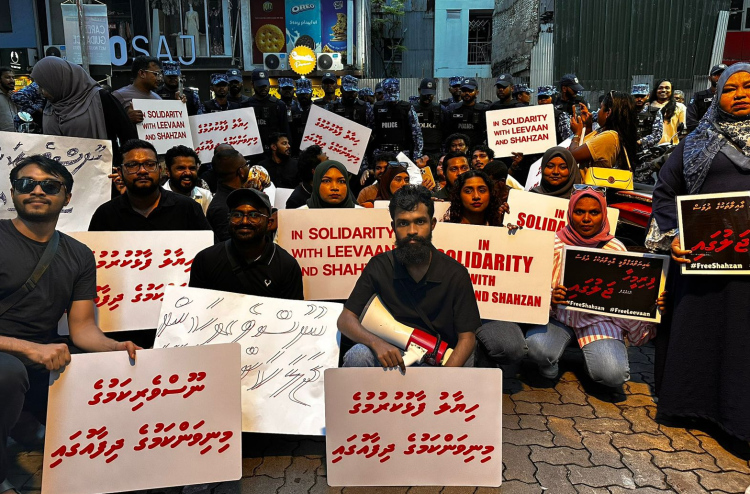 ދެ ނޫސްވެރިންގެ ޖަލު ހުކުމް އިސްތިއުނާފްކޮށްފި