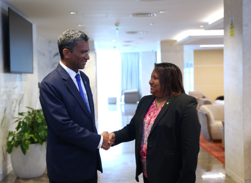 ސީޝެލްސްގެ ޚާރިޖީ ވަޒީރަކު ރާއްޖެއަށް މުޅިން އަލަށް ރަސްމީ ދަތުރުފުޅެއްގައި ވަޑައިގެންފި