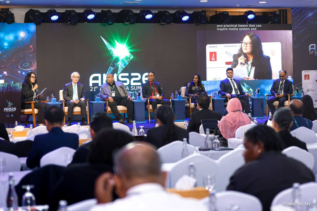 "މުޖުތަމަޢުގެ މަސައްކަތްތައް ހާމަކޮށްދިނުމުގައި މީޑިއާގެ ދައުރު މުހިއްމު"