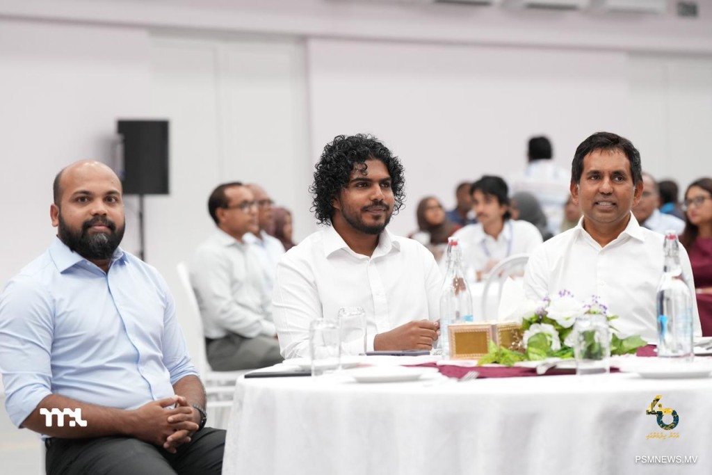 "އައްޑޫ ތަރައްޤީކުރާނީ އައްޑޫގެ ވިޔަފާރިވެރިން އެދޭގޮތަށް"