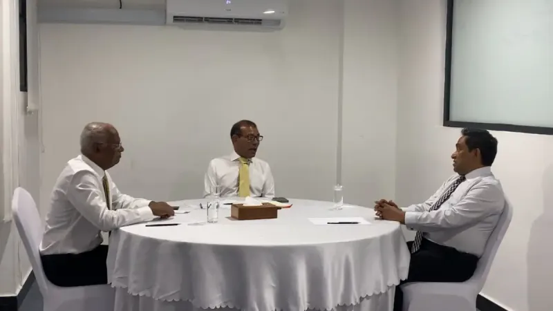 ތިން ރައީސުންގެ ތާރީޚީ މަޝްވަރާތައް ފެށިއްޖެ