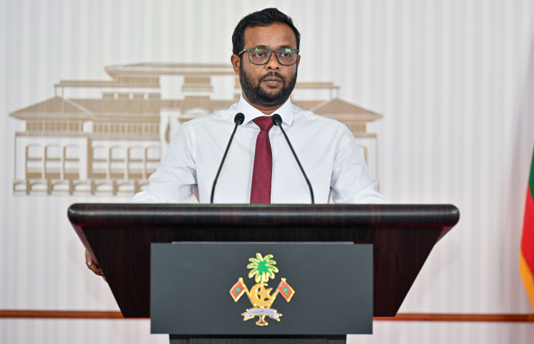 ޑްރާފްޓް އެޕްލިކޭޝަނާ އެކު ބޯހިޔާވަހިކަމަށް އެދި 37،000 ފޯމު!
