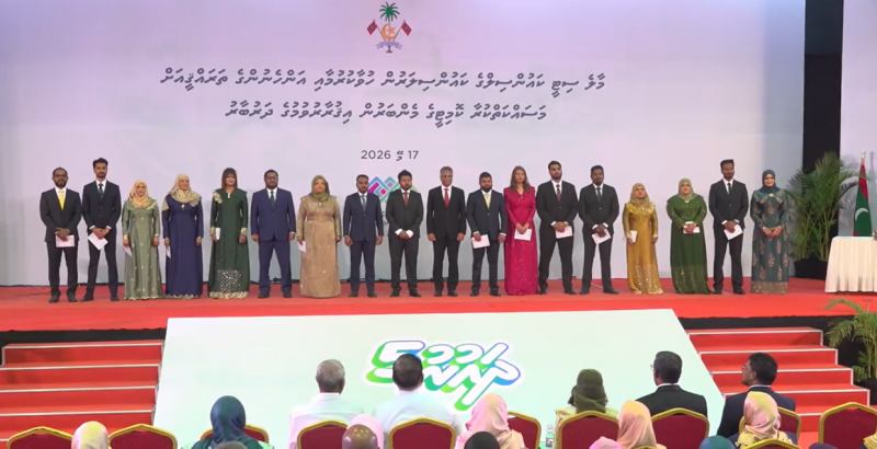 އަލަށް އިންތިޚާބުވި މޭޔަރުންނާއި ކައުންސިލަރުން ހުވާކޮށްފި