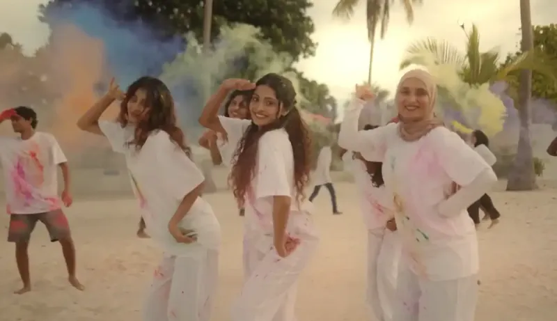 ޒާރާގެ ޚާއްސަ ފެނިލުމަކާއެކު، ކަމަދޫ އީދު ލަވަ ރިލީސްކޮށްފި