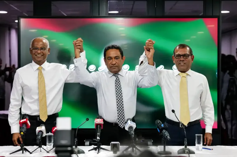 ތިން ރައީސުންގެ ފަރާތުން މަންދޫބުން ކަނޑައަޅައި، ފުރަތަމަ ބައްދަލުވުން ހޯމަ ދުވަހު