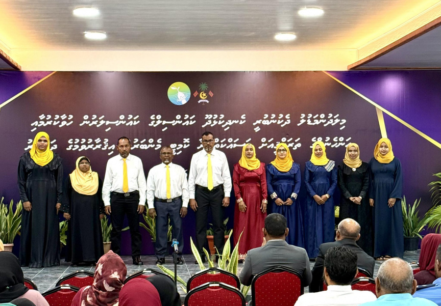 އަލަށް އިންތިޚާބުވި މޭޔަރުންނާއި ކައުންސިލަރުން ހުވާކޮށްފި