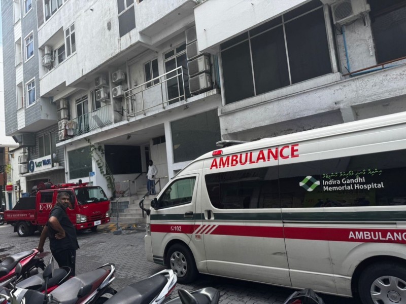 އުނދުނެއް ރޯކުރަން އުޅުމުގެ ތެރޭ ގޭސްފުޅި ގޮވައި އެކަކަށް އަނިޔާވެއްޖެ