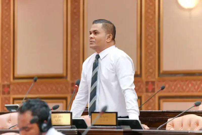 ނާޒިމް މަޤާމުން ވަކިކުރުމަށް ނަގާ ވޯޓު ސިއްރު ނުކުރަނީ ވޯޓުގެ ހާމަކަން ބޮޑުކުރަން: ޝާހިދު