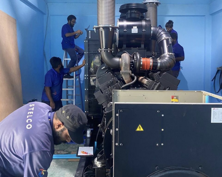 ކުއްލިއަކަށް ކަރަންޓު ކެނޑުމުން ދިރިއުޅުމަށް ދަތިވާތީ، މޭޔަރުގެ ކަންބޮޑުވުން