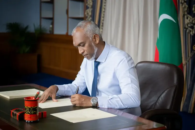 ޕެންޝަނާބެހޭ ޤާނޫނަށް އިޞްލާޙު ގެނައުމުގެ ބިލު، ރައީސުލްޖުމްހޫރިއްޔާ ތަސްދީޤުކުރައްވައިފި