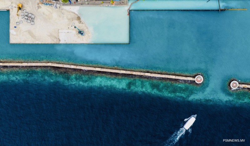 ބޮޑުތަކުރުފާނު މަގު: ޝީޓްޕައިލްކުރުމުގެ މަސައްކަތުގެ ބޮޑުބައެއް ނިމިއްޖެ