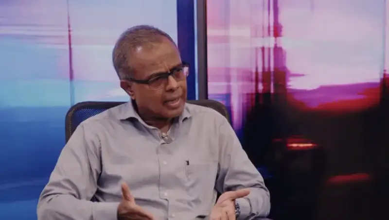 އަދުލު އިންސާފުގެ ނިޒާމަކީ ރައްޔިތުންގެ އެއްޗެއް، އެ ނިޒާމު ހަތިޔާރަކަށް ހަދައި ރައްޔިތުންނަށް އަދަބު ދިނުން ވާނީ ހަމަނުޖެހޭ ކަމަކަށް: ކުރީގެ އުއްތަމަފަނޑިޔާރު