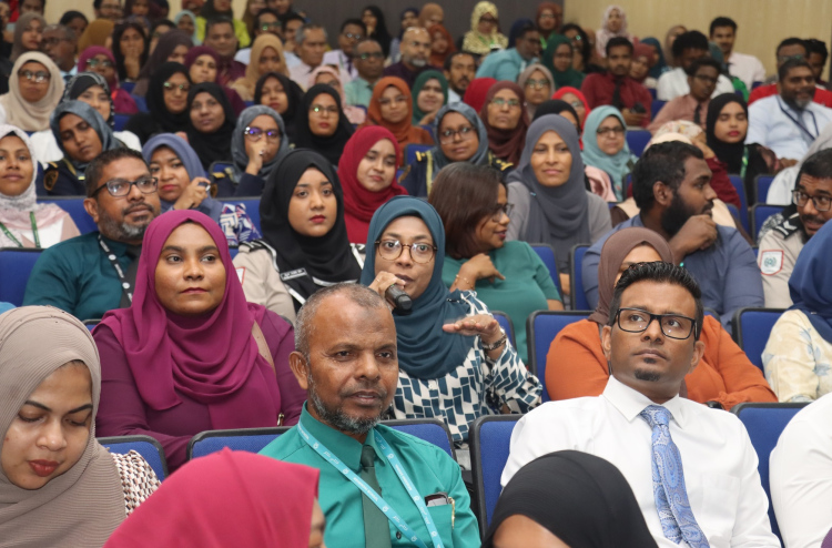 މި މަހުގެ މުސާރަ ދޭނީ އަންނަ ބުރާސްފަތި، އާދިއްތަ ދުވަހު: ފިނޭންސް މިނިސްޓްރީ