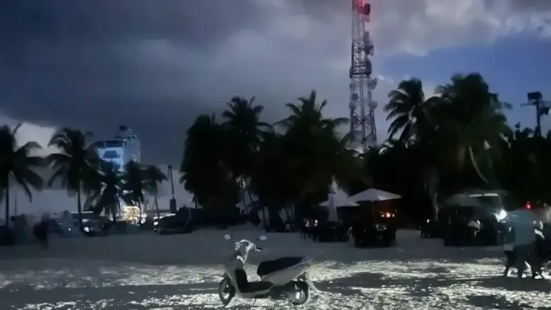 ލޯޑު ބޮޑުވެގެން މުޅި ކަމަދޫ އިން ކަރަންޓު ގޮސްފި