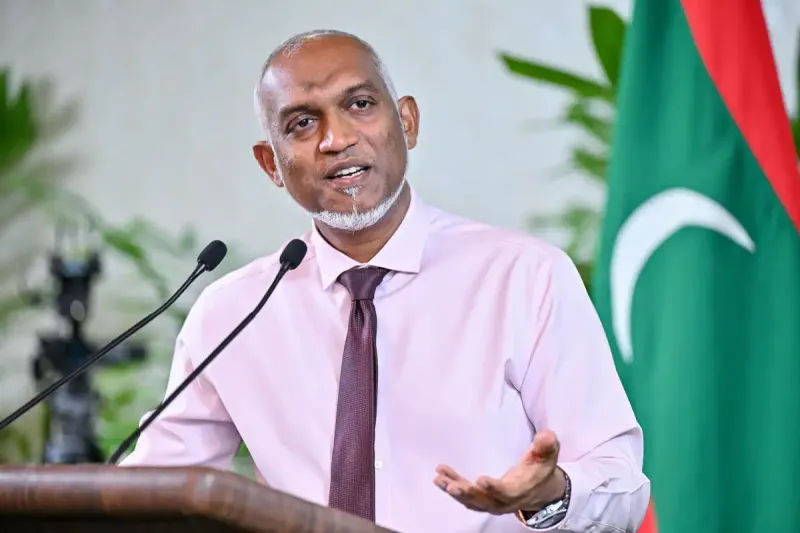 ބައެއް ނޫސްވެރިންނަކީ "ގަޓަރ ޕްރެސް" ކަމަށް ވިދާޅުވެ ރައީސް ނޫސްވެރިންނަށް މަލާމަތް ކުރައްވައިފި