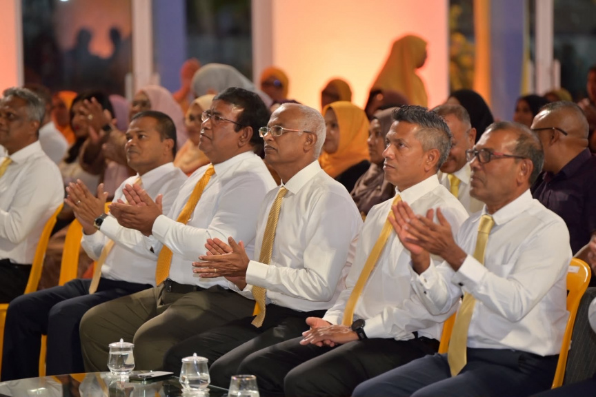 ތިން ރައީސުންގެ އިޝާރާތަކަށް ޕީއެންސީ ދޫކޮށްލަން ތިއްބެވި މެމްބަރުން މިހާރުވެސް އެބަތިބި: ޞާލިޙް