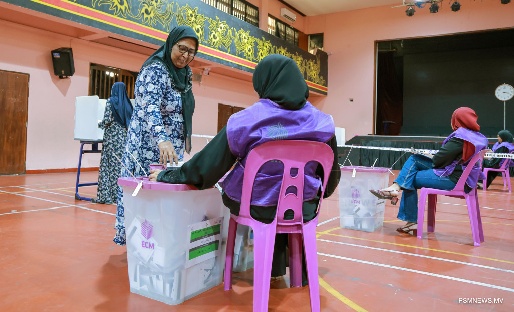 ހިތަދޫ އުތުރު ބައި-އިލެކްޝަނަށް 4154 ވޯޓު ކަރުދާސް