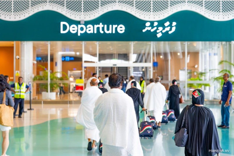 ޙައްޖުވެރިން އައުމާ ދިމާކޮށް އެއާޕޯޓުގެ ބާރު ބޮޑުވާނެތީ ސަމާލުވުމަށް އެދިއްޖެ
