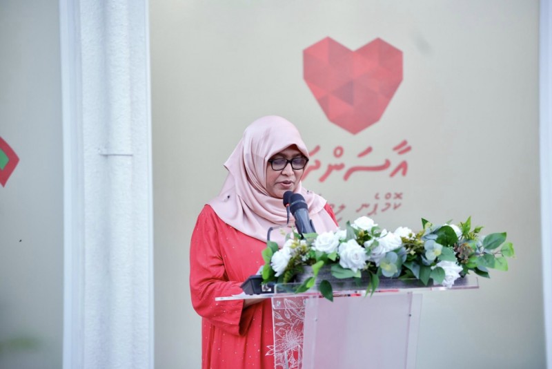 ރާއްޖޭން ލިބޭ ފަރުވާއެއް ހޯދަން އާސަންދައިން ބޭރަށް ފޮނުވަނީ އަލަކަށް ނޫން، އުސޫލުތަކެއް އޮވޭ: ޒީނިޔާ