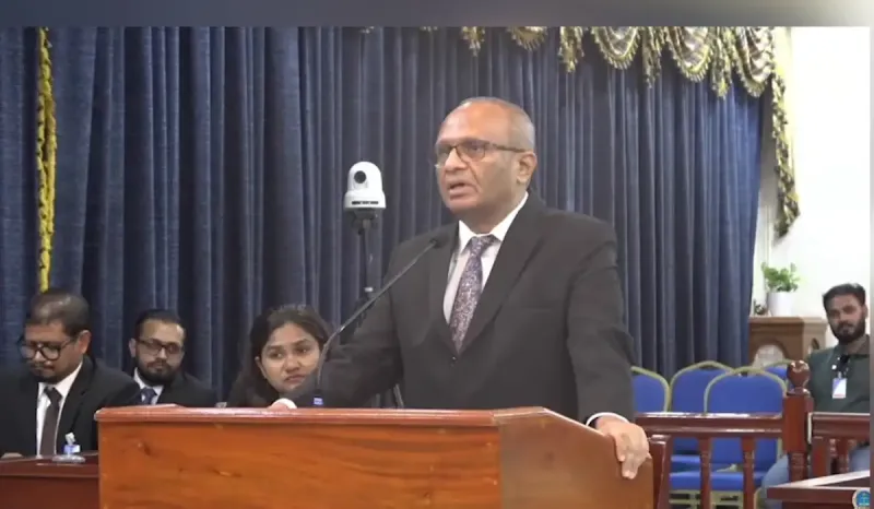 ޗާޕުދެލި ހުރި ކޮންމެ ވޯޓުކަރުދާހެއް ބާތިލުކުރާނަމަ އެފަދަ ހުރިހާ ވޯޓެއްގެ ސައްޙަކަމާމެދު ސުވާލު އުފެއްދޭނެ، ކުރިއަށް އޮތް އިންތިޚާބުތަކަށްވެސް އަސަރު ކުރާނެ: ސުއޫދު