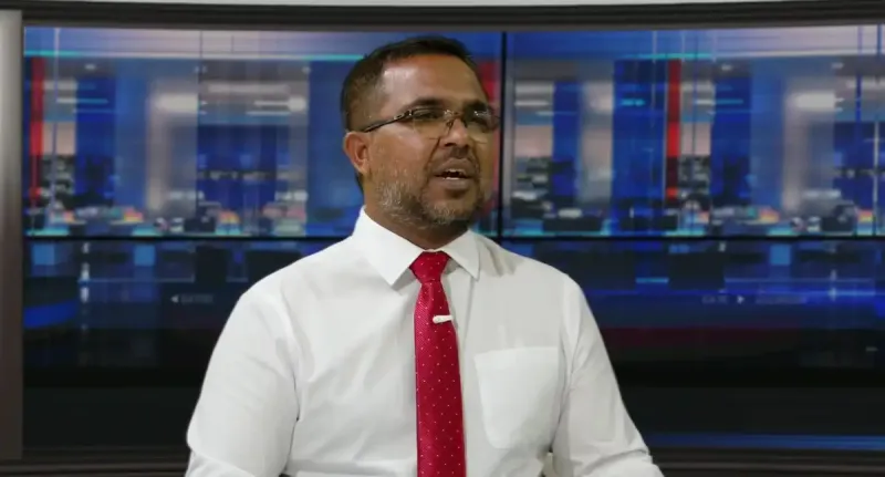 މި ސަރުކާރުން ކޮރަޕްޝަންގެ އަމަލުތައް ހިންގަމުން ދަނީ ހީހީފައި ސަކަރާތަކަށް: އިހުސާން