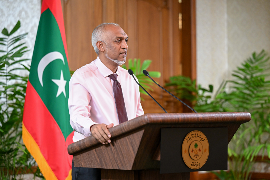ކާބޯތަކެތީގެ ރައްކާތެރިކަން ކަށަވަރުކުރަން ގަވައިދުތައް އެކުލަވާލައި، ފަންނީ ގާބިލުކަން އިތުރުކުރަން މަސައްކަތް އެބަކުރަން: ރައީސް