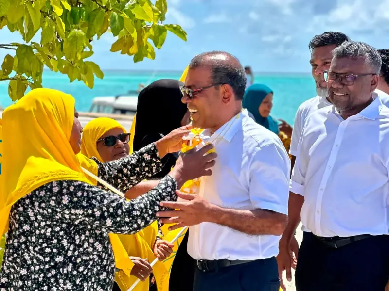 ރާއްޖެ އިންގިލާބުގެ ތުންފަތް މައްޗަށް ގެނައުމަށް ރައީސް މުއިއްޒު މަސައްކަތް ކުރައްވާ، ނަތީޖާ ވަރަށް ހިތިވާނެ: ކުރީގެ ރައީސް ނަޝީދު
