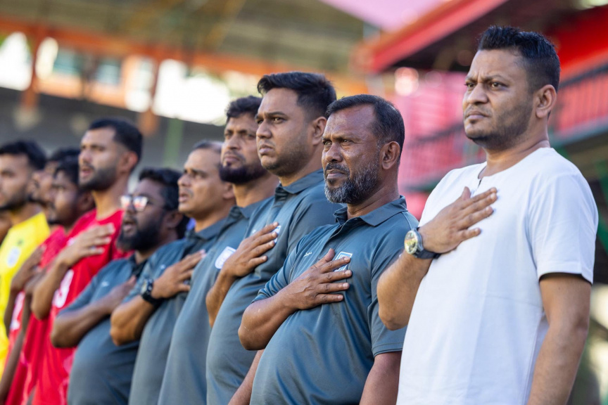 ހަގީގީ ޗެމްޕިއަނަކީ ބަންގްލަދޭޝް ކަމަށްބުނެ ކޯޗުގެ ފާޑުކިޔުން ދިވެހި ފުޓުބޯޅައަށް