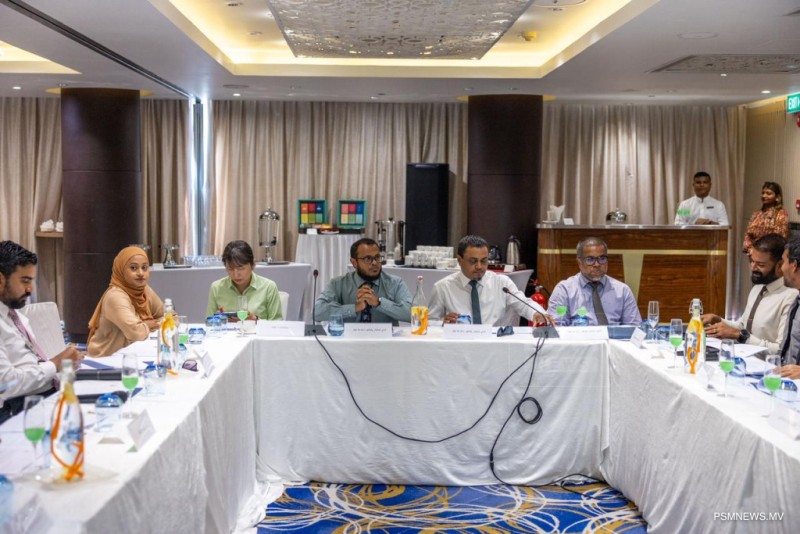 "ނުރައްކާތެރި ކުނި ނައްތާލުން ކަށަވަރުކުރަން ވިޔަފާރިތައް މުހިންމު ދައުރެއް އަދާކުރޭ"