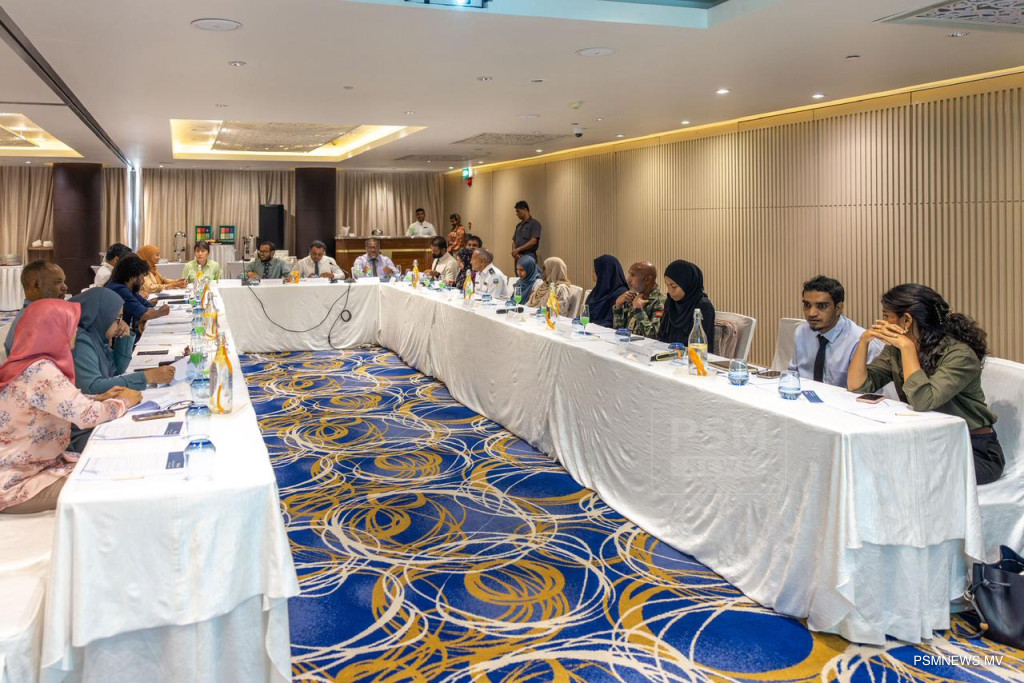 "ނުރައްކާތެރި ކުނި ނައްތާލުން ކަށަވަރުކުރަން ވިޔަފާރިތައް މުހިންމު ދައުރެއް އަދާކުރޭ"