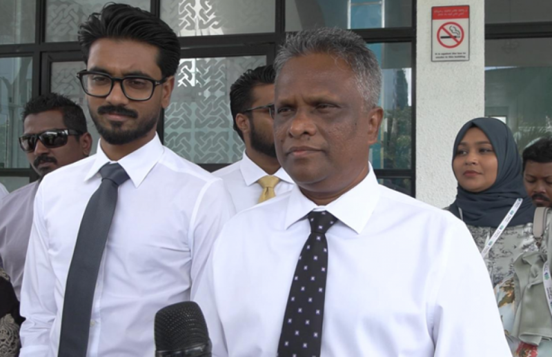 ހައުސިން މިނިސްޓަރު ޖަވާބު ނުދެއްވާތީ މޭޔަރާއި ހުރިހާ ކައުންސިލަރުން މިނިސްޓްރީއަށް!