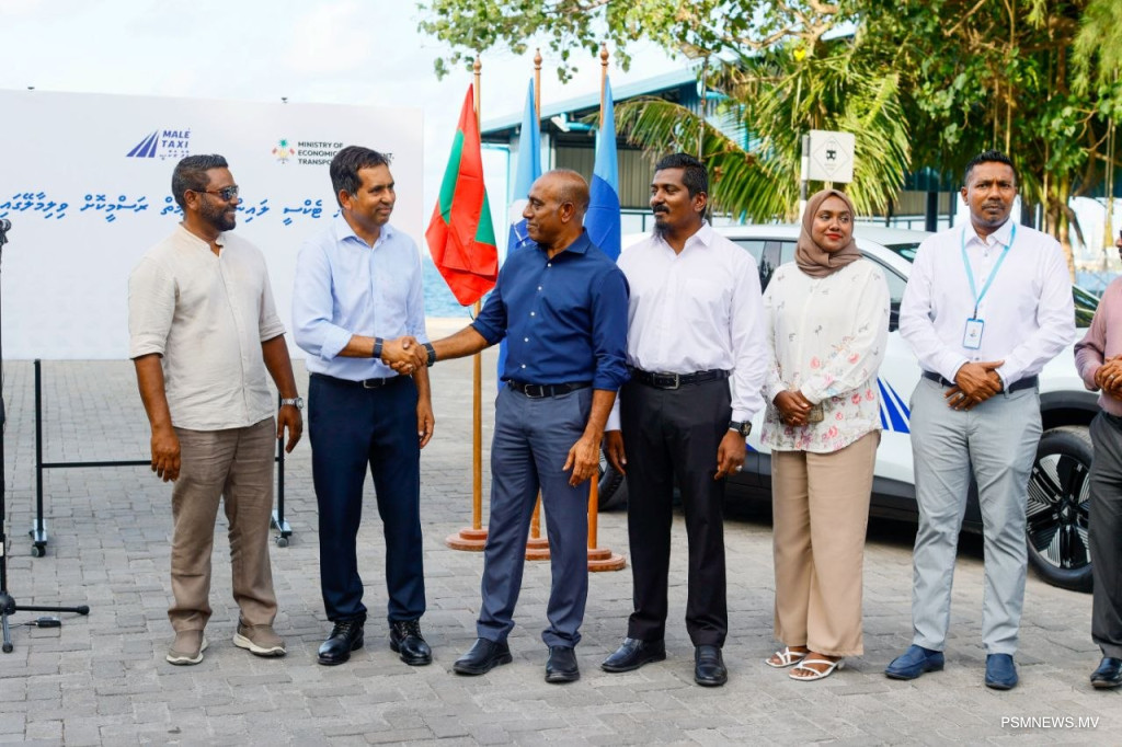 މާލޭ ޓެކްސީ ލައިންގެ ޚިދުމަތް ވިލިމާލޭގައި ފަށައިފި