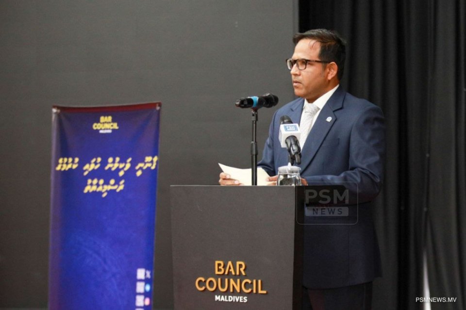 "ވަކީލުންނަކީ ސިއްރު ހިފަހައްޓާ، އިޚުލާސްތެރިންނަށް ވާންޖެހޭ"