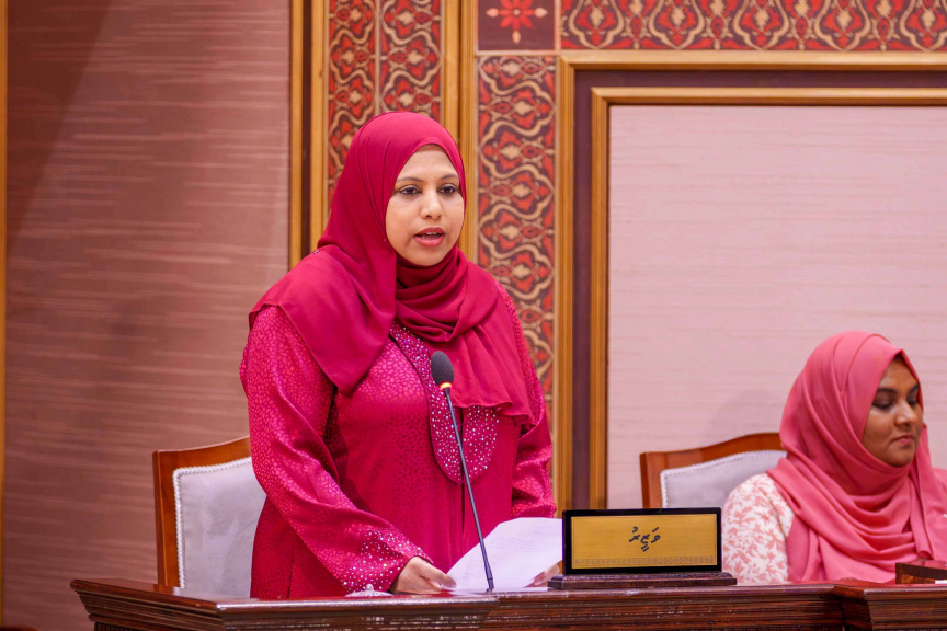 މިނިވަން60 ފާހަގަކުރަން ޚަރަދުކުރީ 4.1 މިލިއަން ރުފިޔާ: މިނިސްޓަރު ހީނާ
