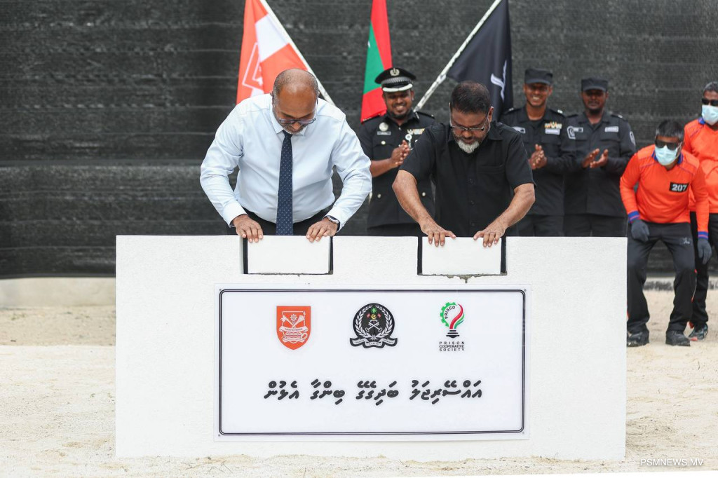 "އަމިއްލަ ވިޔަފާރިތައް ހިންގޭ ފެންވަރަށް ޤައިދީން ތަމްރީނު ކުރަންޖެހޭ"