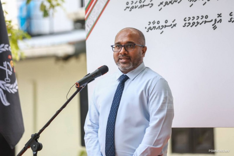 ގައިދީން އަމިއްލަ ކުންފުނިތައް ހަދައި، މަސައްކަތް ބެލެހެއްޓޭ ފެންވަރަށް ތަމްރީނުކުރަންޖެހޭ: އިޙްސާން