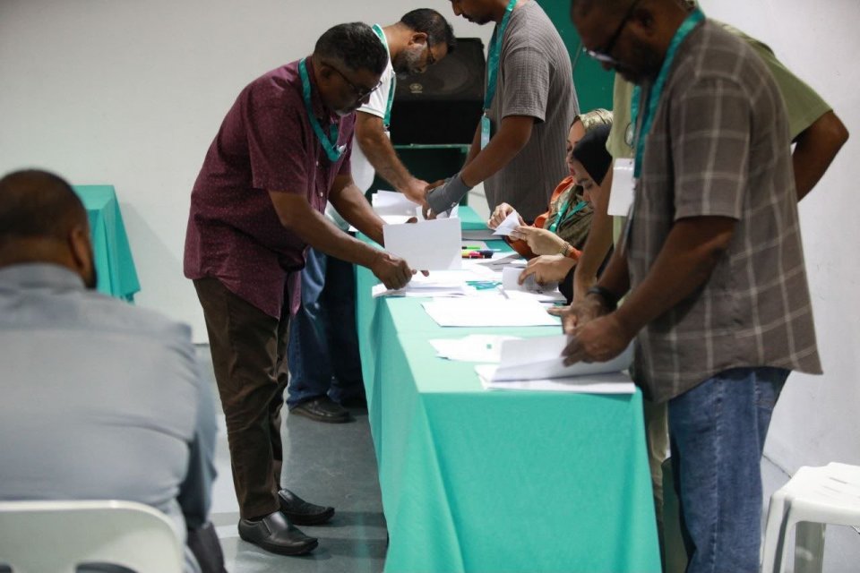 ޕީއެންސީގެ ދާއިރާތަކުގެ ވޯޓުލުން ފަށައިގެން ކުރިއަށް