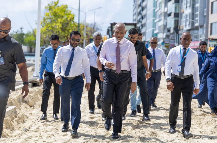 ބޮޑުތަކުރުފާނު މަގުގެ މަސައްކަތް ރައީސް ބައްލަވާލައްވައިފި