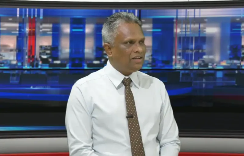 ރައްޔިތުންނާ ބައްދަލުކުރުމުގެ ނަމުގައި ރައީސް އެ އުޅުއްވަނީ ޗަރުކޭސް ކުޅެ ޑްރާމާ ކުޅެން، ބޭނުމަކީ ރައްޔިތުން ނިކަމެތިކޮށްލުން: އާޒިމް