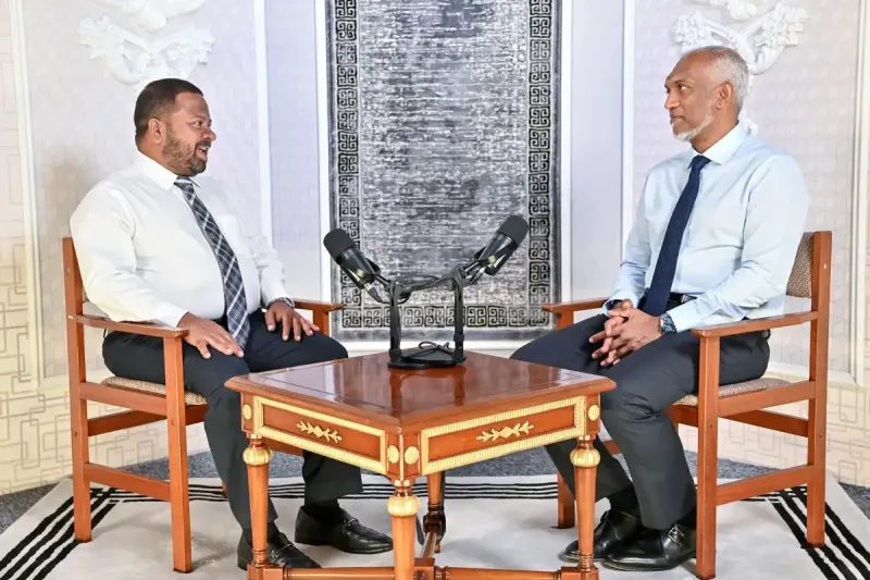 މާލޭ މަގުތައް ޒަމާނީކޮށް ތަރައްޤީކުރުމަށް ހިންގާ ފުރަތަމަ ބިޔަ މަޝްރޫޢުގެ ޢަމަލީ މަސައްކަތް، ލަސްވެގެން 2027 ގެ ކުރީކޮޅު ފެށޭނޭކަމަށް ރައީސް މުއިއްޒު ވިދާޅުވެއްޖެ