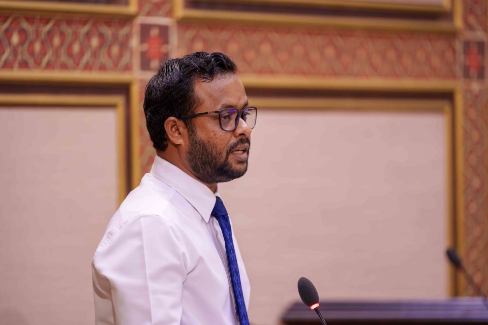 ދޮންބޭސްއިން އެޑްންވާސް ފައިސާނަގައި މަޝްރޫތައް ކުރިއަށް ނުގެންދޭ، އެއްބަސްވުންތައް ބާތިލުކުރަނީ