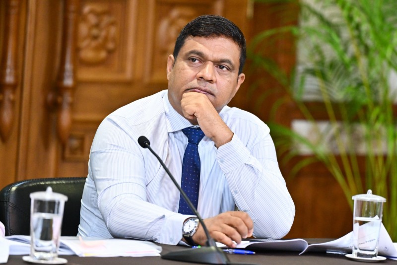 ހެލިކޮޕްޓަރުގެ ޚިދުމަތް ފަށަން އޮގަސްޓު މަހު ބަޔަކާ ހަވާލުކުރަނީ