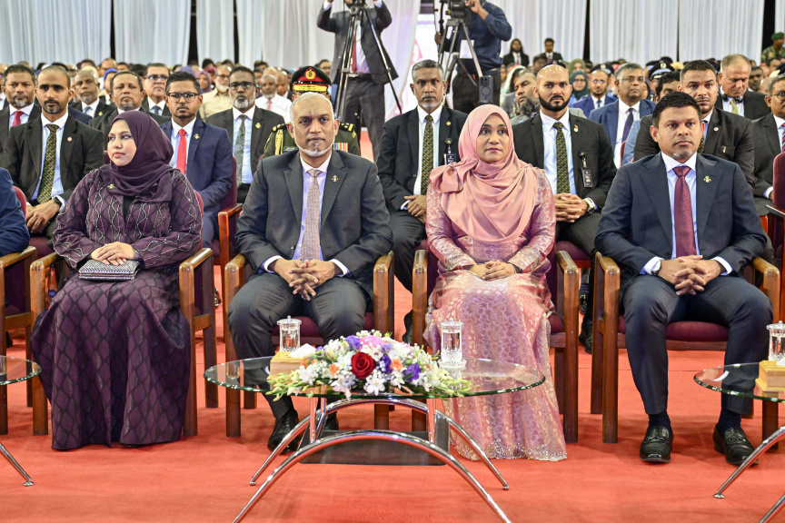 ދައުލަތަށް ދިގު މުއްދަތަކަށް ޚިދުމަތް ކުރެއްވި 66 ބޭފުޅަކަށް ޝަރަފުގެ ބެޖާއި އައްޑަނަ ދެއްވައިފި