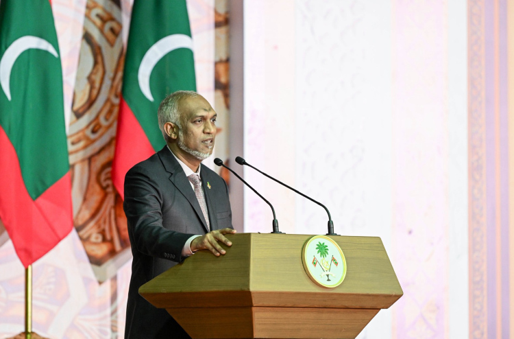 ދައުރު ނިމުމުގެ ކުރިން ހައުސިން މަޝްރޫއުތައް ނިންމައި ތަންތަން ހަވާލުކުރާނެ: ރައީސް