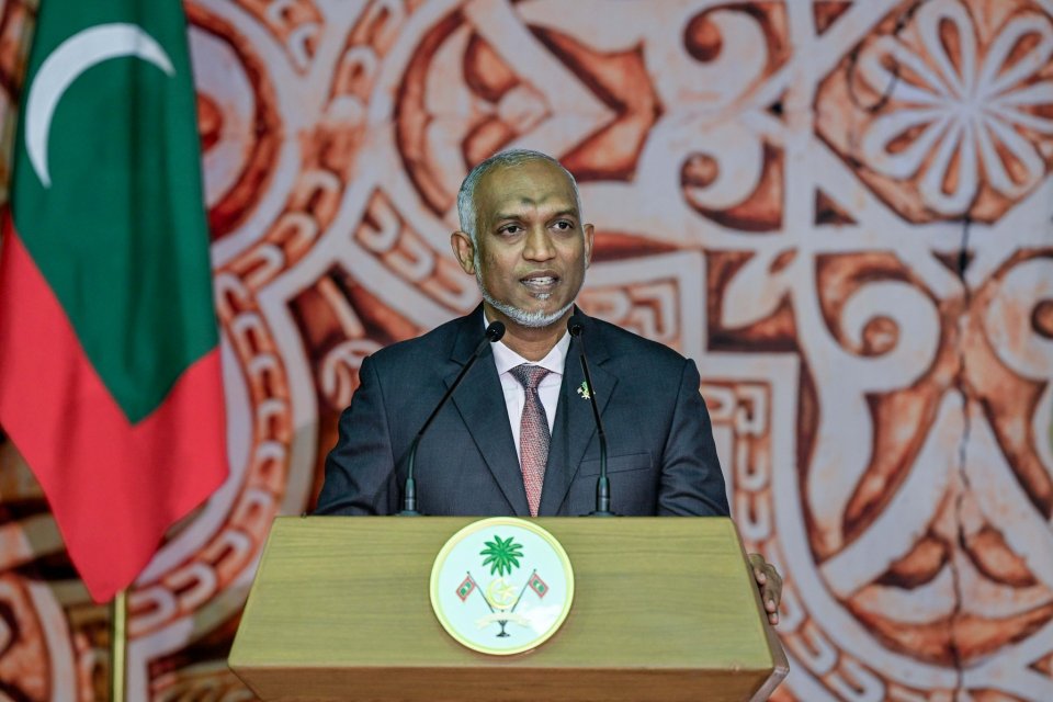 ރާއްޖޭގެ ޚާރިޖީ ސިޔާސަތު "ގޮނޑި ކޮއްކޮ" ހެން ގެންގުޅެފަ އެބަހުރި: ރައީސް