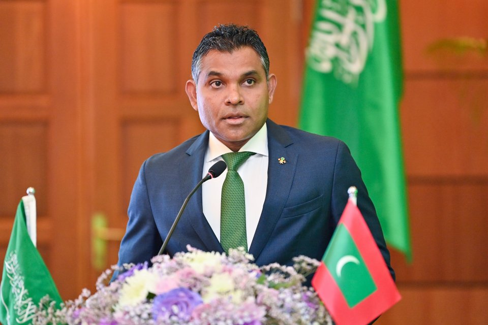 ބޮންޑުގެ މައްސަލައިގައި އަނެއްކާވެސް މުވައްޒަފުން އިސްތިއުފާ ދިނުމަކީ ކަންބޮޑުވުމެއް: ފައިސަލް
